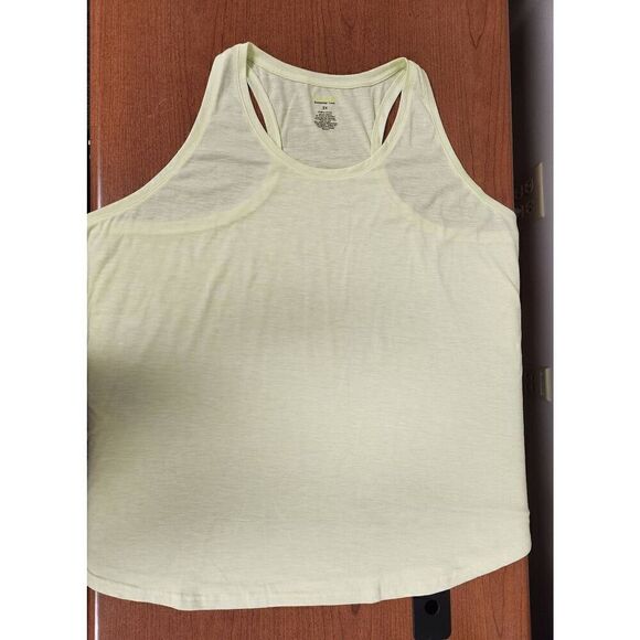 💕Tek GEAR Essential Gear 3x yellow raserback tank - Picture 1 of 5